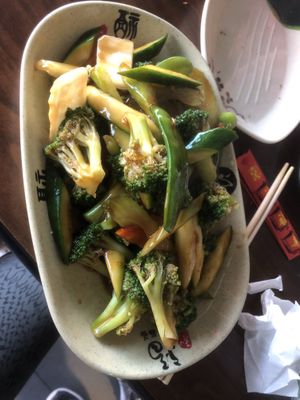 V4 sautéed mixed vegetable   at Chen Vegetarian House in West Reading