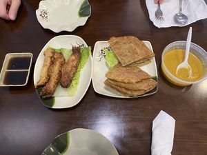 Shrimp spring rolls and Malaysian pancakes with curry saucee  at Chen Vegetarian House in West Reading
