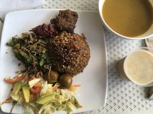 Menú del día para 11,000 pero subirá a 11,500 en noviembre 2019 at Mati Comida Saludable in Medellin