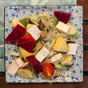 Fresh Fruit and Vegetable Salad with Italian Balsamic Vinegar (Small) 鮮果雜菜沙律配意大利黑醋汁(小) at Veggie Spinner 素食微調 in Hong Kong Island