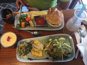 Yummy veggie burger (with Sheeze) and spaghetti dish  at Veggie Spinner 素食微調 in Hong Kong Island