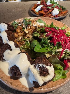 Falafel & tahini sauce, grain salad, with sweet potato fries (big enough to share) at Honest Greens in Valencia