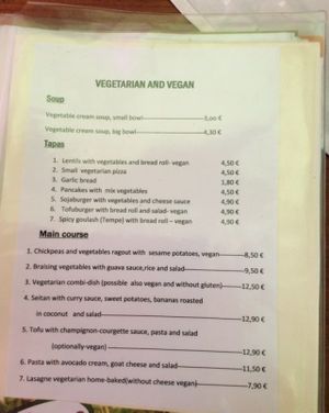 One of the main menus in English at La Vitamina in La Palma