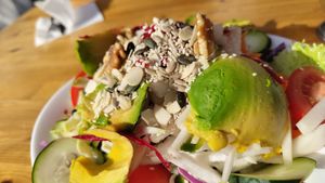 Vitamin salad at La Vitamina in La Palma