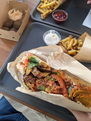  at Güstavo Gemüse Vebab in Lyon