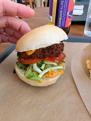 "Petit Katsu" with a "Korean sauce" at Güstavo Gemüse Vebab in Lyon