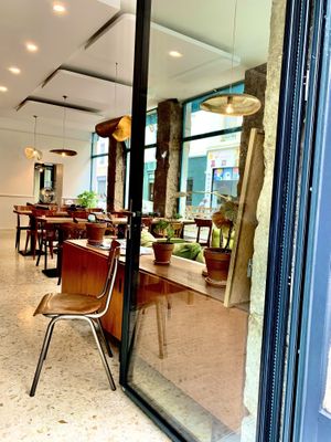   at Güstavo Gemüse Vebab in Lyon