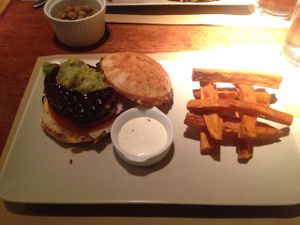Mexican burger at Ale and Hop in Barcelona