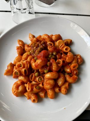 pasta with peas  at Chiccoteca in Pesaro
