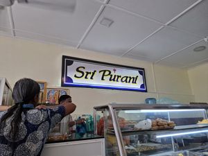 Self service counter at Sri Purani Vegetarian Restaurant in Trincomalee
