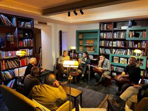 Cozy room to chill, eat, drink and read at Lar Doce Livro in Angra Do Heroismo