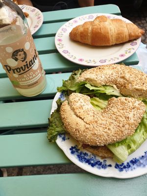 Bagel at No Milk Today in Berlin