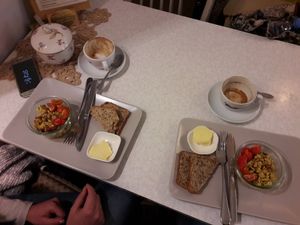 Tofu scramble and capuccino at No Milk Today in Berlin