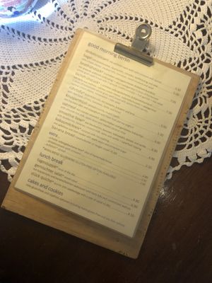 Karte (Vorderseite) mit Preisen  at No Milk Today in Berlin