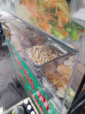 Ingredients at Diệu Bún Gạo Mì Xào Chay CN1 in Ho Chi Minh City