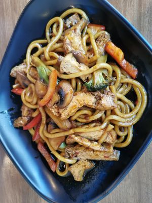 fried udon noodles with vegetables at Sen Chay in Helsinki