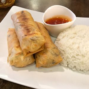spring rolls at Sen Chay in Helsinki