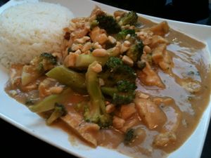tofu in peanut sauce (vegan) at Sen Chay in Helsinki