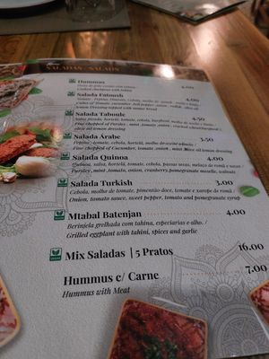 Menú at Jafra Restaurante & Shisha Lounge in Lisbon