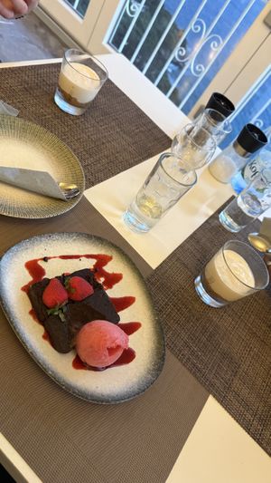 Veganer Brownie  at Panorama in Corfu