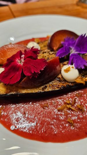  at Vrasserie in Porto