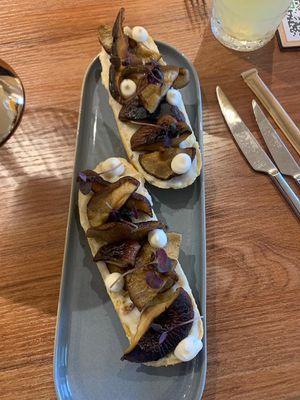  at Vrasserie in Porto