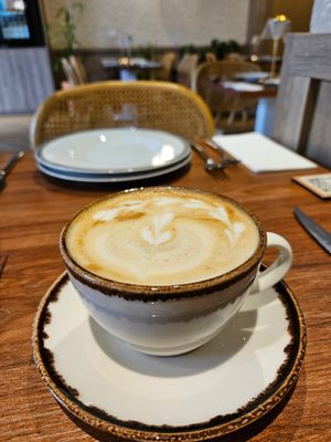  at Vrasserie in Porto