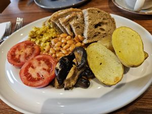  at Vrasserie in Porto