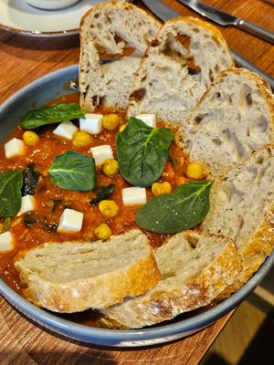  at Vrasserie in Porto