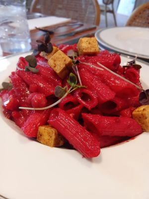  at Vrasserie in Porto