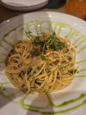 Pasta alioli at Tartufo Cucina Italiana in Athens