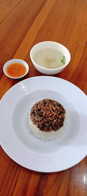 NASI BAKMOY
(Rice, Vegan Meat with Mushroom, Soup Vegan Meatballs) at WEGANSKIE in Kuta