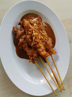 SATE KACANG
(Vegan Satay with Peanut Sauce) at WEGANSKIE in Kuta