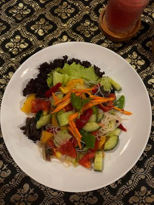 Asian Vegan Salad at Lemongrass in Ubud