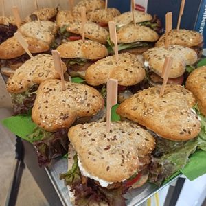 Mini-Burger for Wedding-Catering at EMILIA Bistro | Vegan Bistro in Zittau