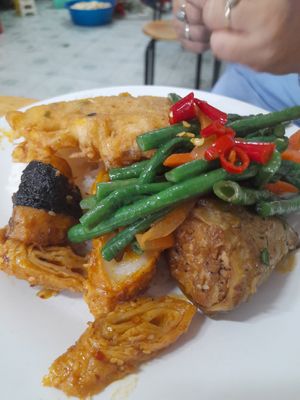My vegan com chay at Thiên Y in Ho Chi Minh City
