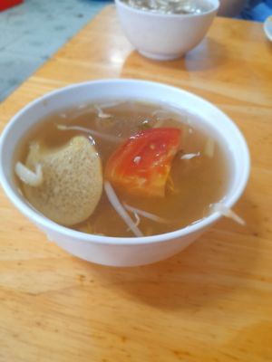 Free soup at Thiên Y in Ho Chi Minh City