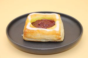 "Spandauer" with jam.
Our vegan take on a classic danish pastry. at Thunberg's Kreative Hjørne in Copenhagen