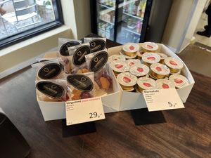 Lollies and jam  at Thunberg's Kreative Hjørne in Copenhagen