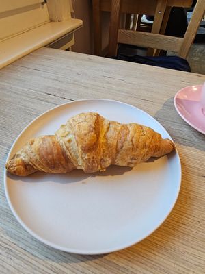 Croissants 🤩 at Prince Peach in Berlin