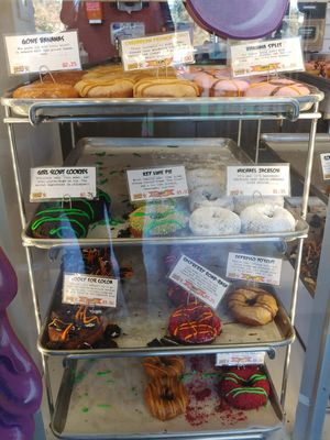 Vegan Options on a Sunday: The unlabeled Donut is a Pumpkin Cake Donut with Maple Icing at Psycho Donuts in Campbell