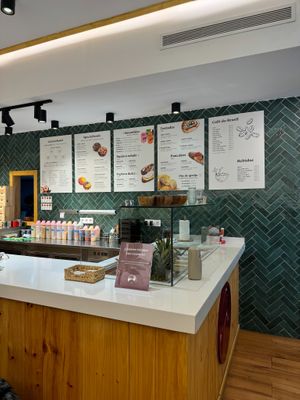  at AMAZONIA ACAI in Valencia