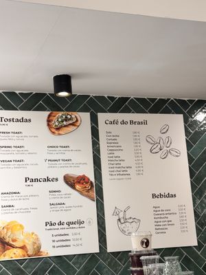   at AMAZONIA ACAI in Valencia