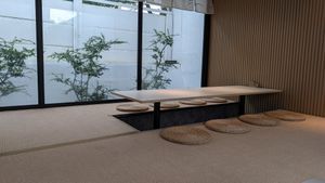 Beautiful interior at Towzen in Batam