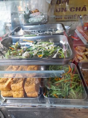 Com chay at Như Ý in Ho Chi Minh City