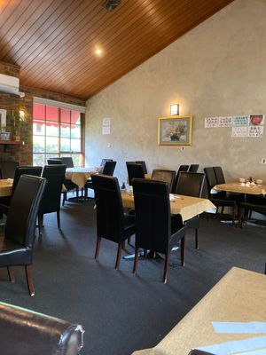 Indoor area at Vegie Bowl in Forest Hill