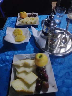 dessert: fruit plattern at Azilal - مقهى أزيلال in Marrakech