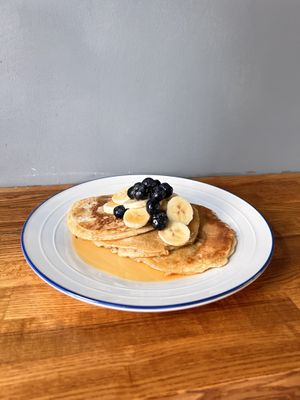 PANCAKE SUNDAY
homemade pancakes with blueberries and bananas served with maple syrup at Alterna in Birmingham
