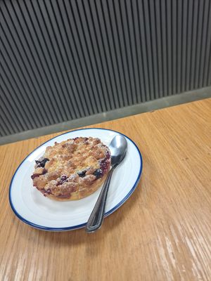 Apple and blackberry crumble at Alterna in Birmingham