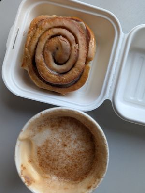 Cinnamon bun and pumpkin spice latte at Alterna in Birmingham